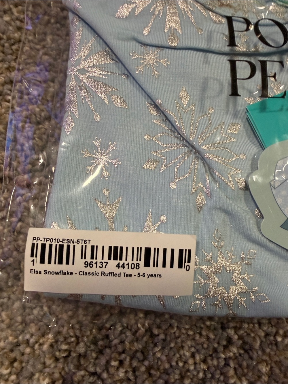 Posh Peanut x Disney Frozen Elsa Snowflake - Picture 2 of 3